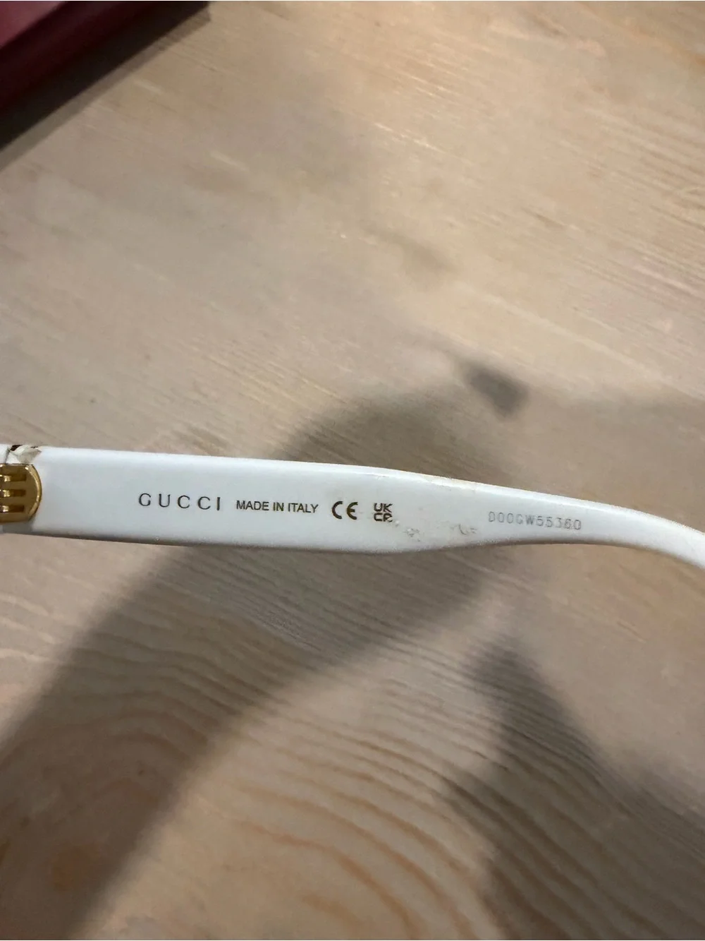Gucci Cat Eye-Frame Sunglasses - White White Grey - NEW